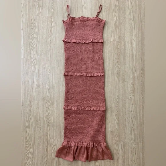 PinkBlush satin smocked bodycon midi dress nwot - Picture 15 of 15